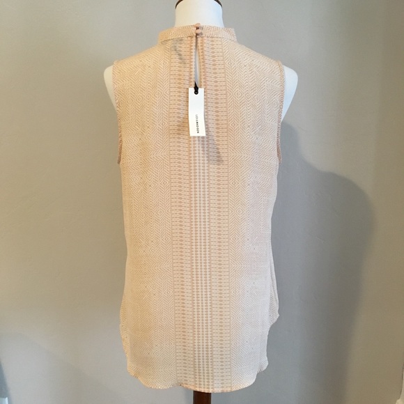 NWT Sleeveless Choker Blouse - M - Picture 2 of 4